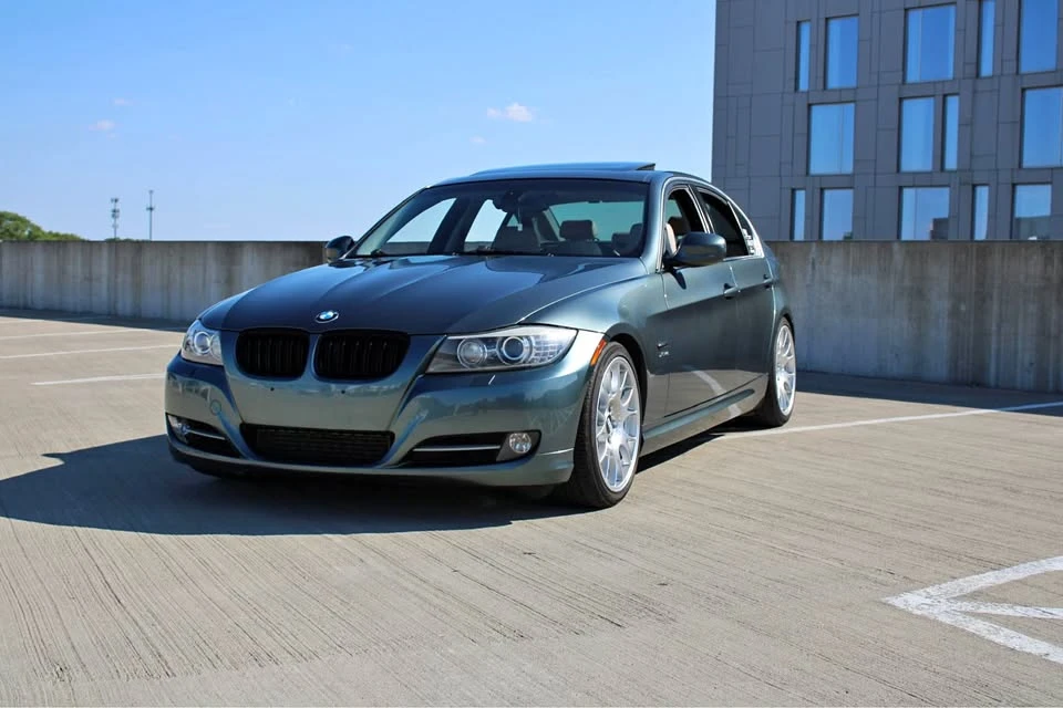 2009 BMW E90 335i Sedan - Image 2 of 12