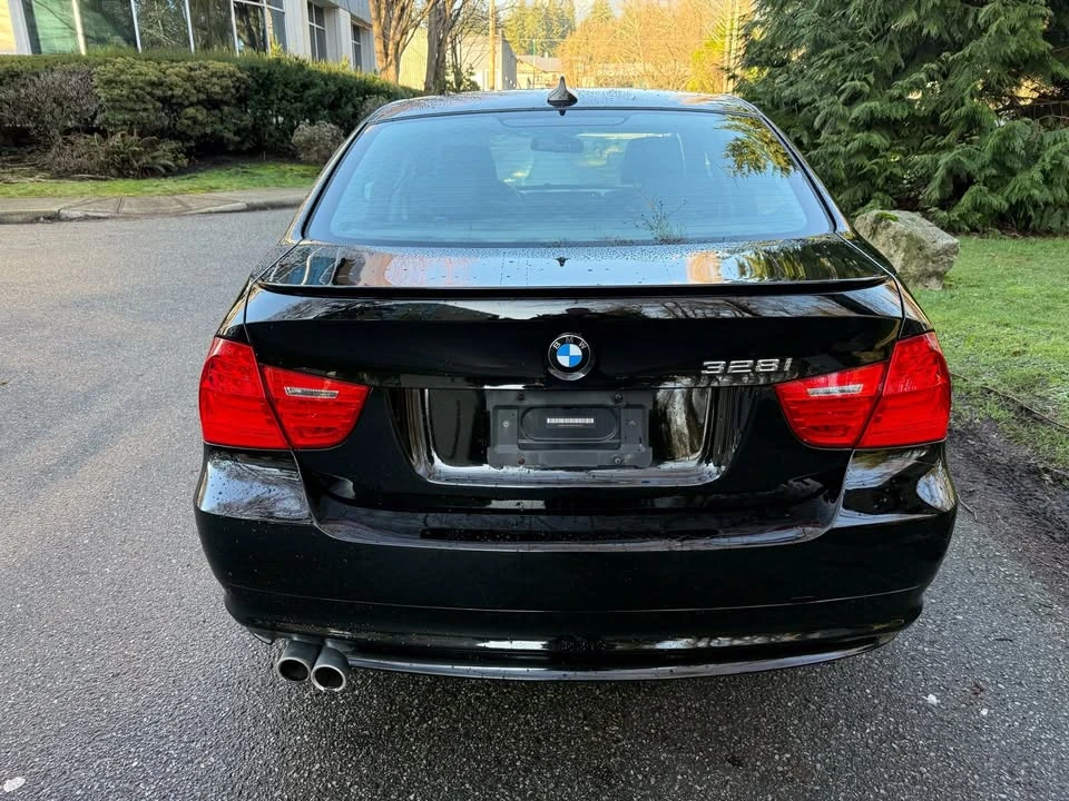 2009 BMW E90 3 Series Sedan - Image 7 of 18
