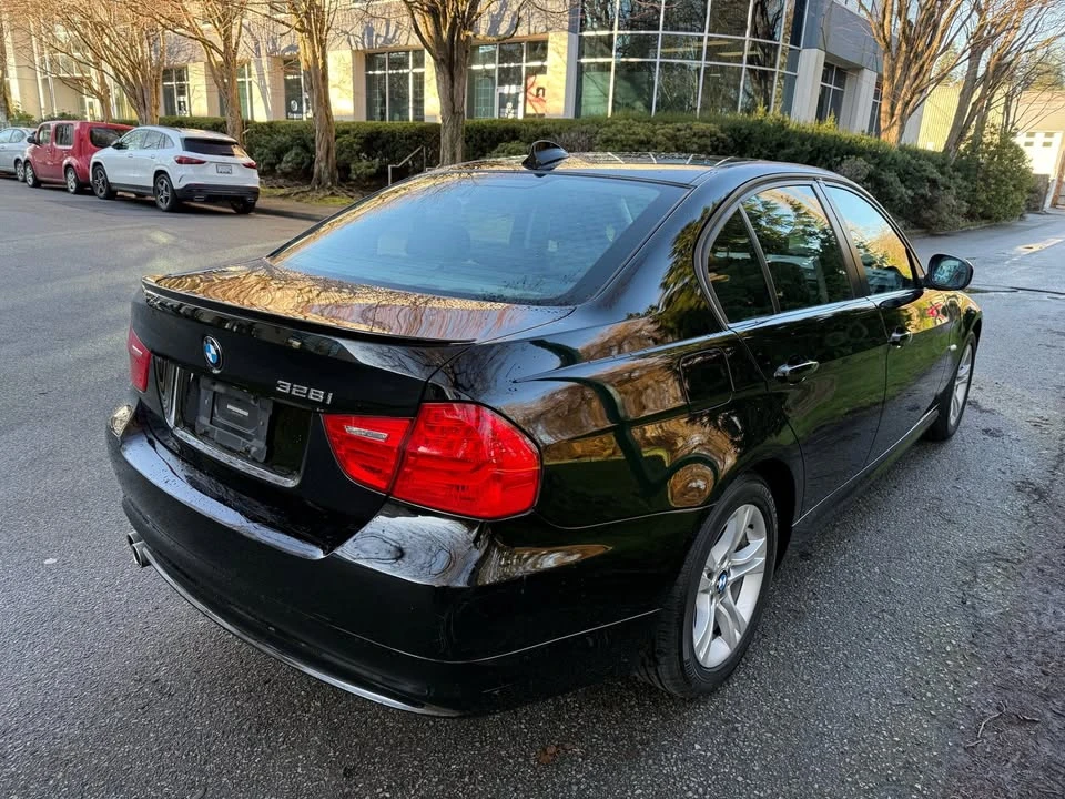 2009 BMW E90 3 Series Sedan - Image 6 of 18