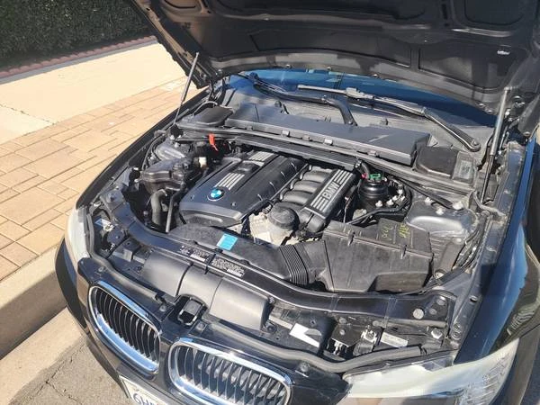 2009 BMW E90 3 Series Sedan - Image 7 of 10