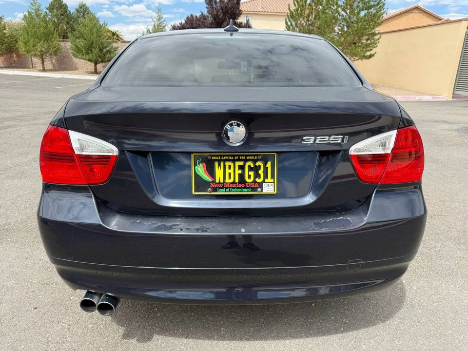 2009 BMW E90 3 Series Sedan - Image 4 of 12