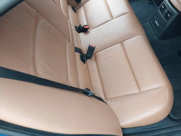 2009 BMW E90 3 Series Sedan - Image 11 of 20