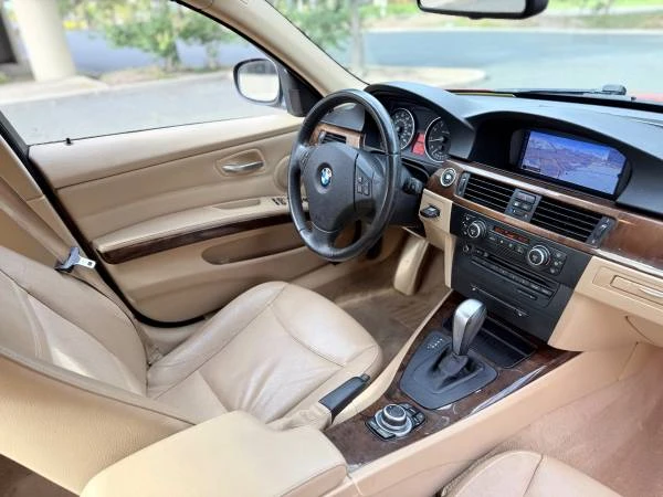 2009 BMW E90 3 Series Sedan - Image 10 of 14