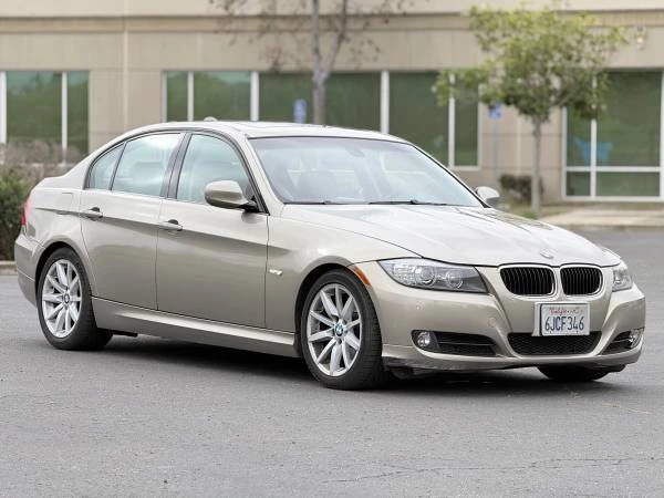 2009 BMW E90 3 Series Sedan - Image 2 of 14