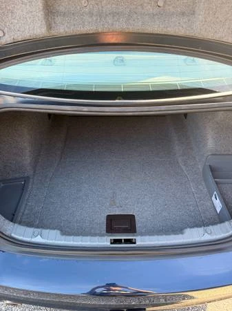 2009 BMW E90 3 Series Sedan - Image 11 of 16