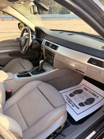 2009 BMW E90 3 Series Sedan - Image 8 of 16