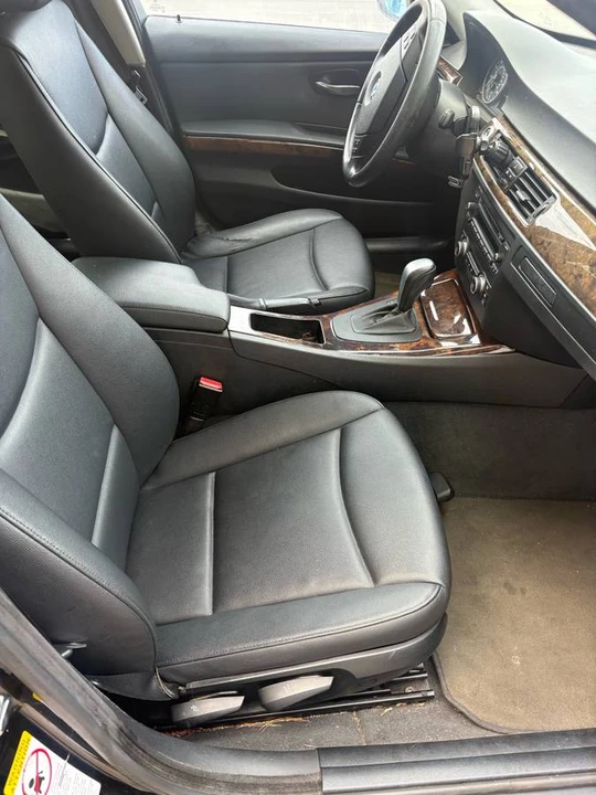 2009 BMW E90 3 Series Sedan - Image 4 of 6