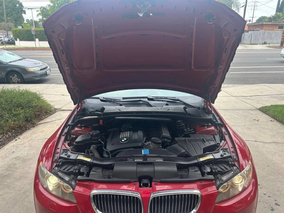 2009 BMW E90 3 Series Sedan - Image 4 of 10