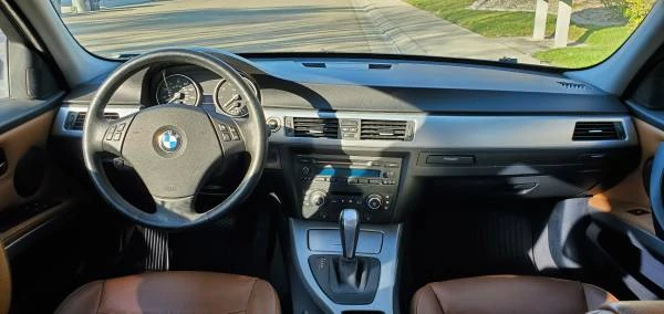2009 BMW E90 3 Series Sedan - Image 6 of 10