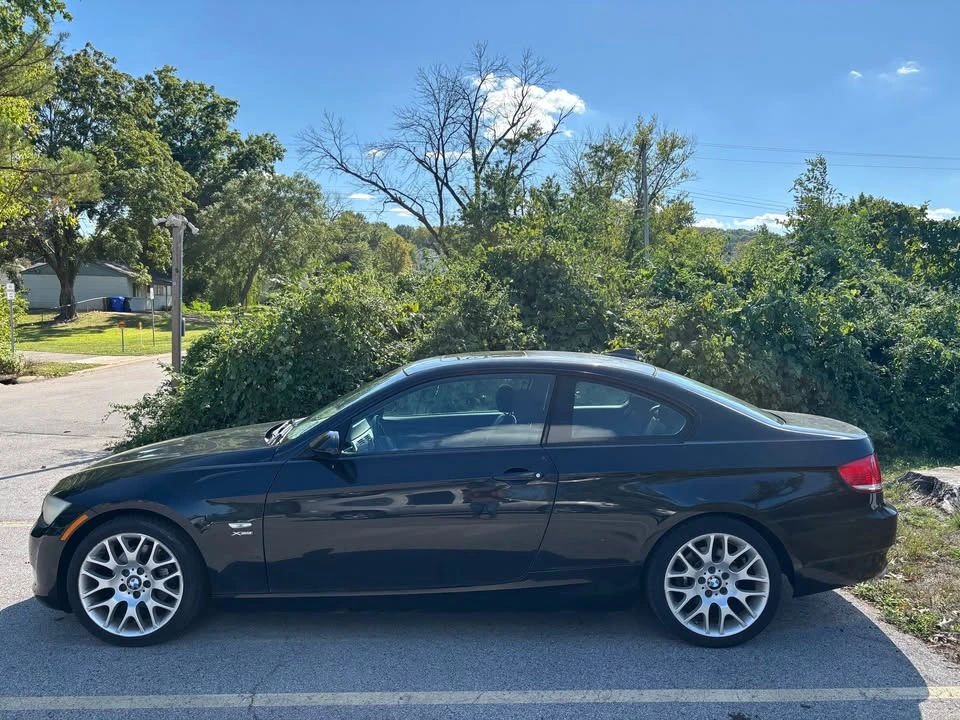 2009 BMW E90 3 Series Sedan - Image 4 of 19