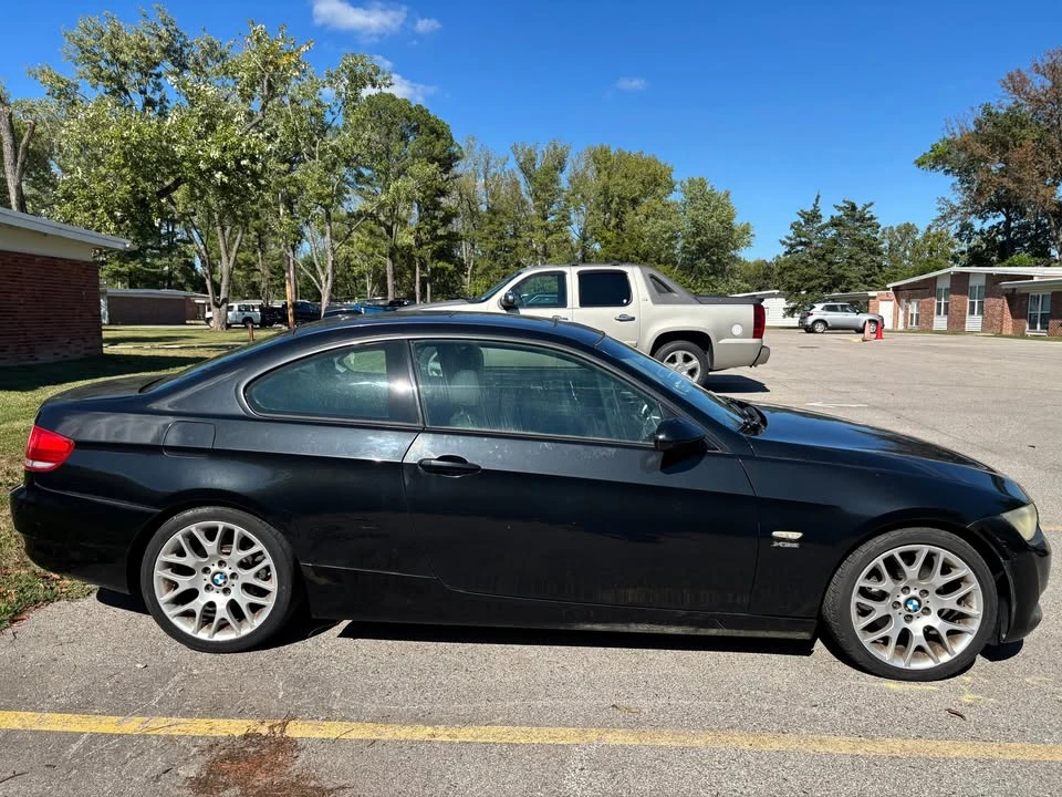 2009 BMW E90 3 Series Sedan - Image 2 of 19