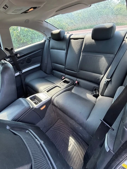 2009 BMW E90 3 Series Sedan - Image 13 of 19