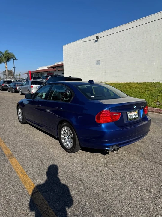 2009 BMW E90 3 Series Sedan - Image 3 of 13