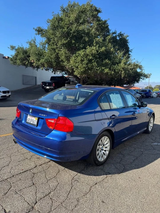 2009 BMW E90 3 Series Sedan - Image 5 of 13