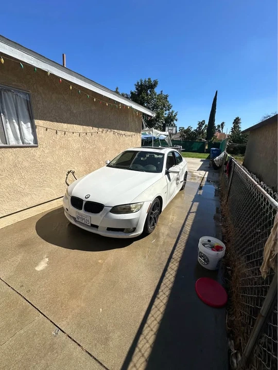 2009 BMW E90 3 Series Sedan - Image 7 of 13
