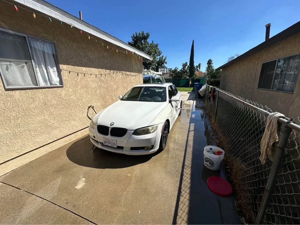 2009 BMW E90 3 Series Sedan - Image 6 of 13