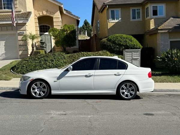 2009 BMW E90 3 Series Sedan - Image 2 of 20