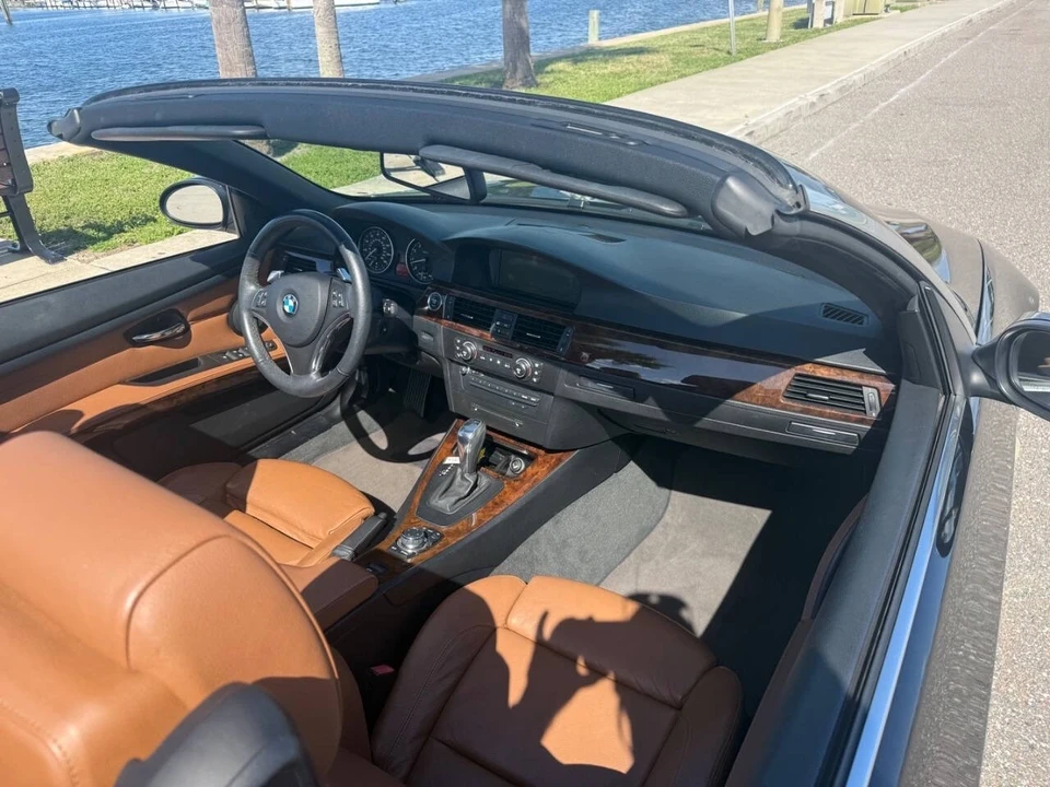 2009 BMW E93 3 Series Convertible - Image 11 of 21