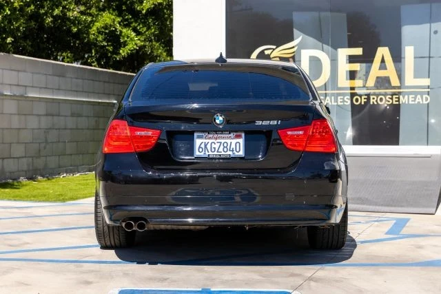 2009 BMW E90 3 Series Sedan - Image 17 of 21