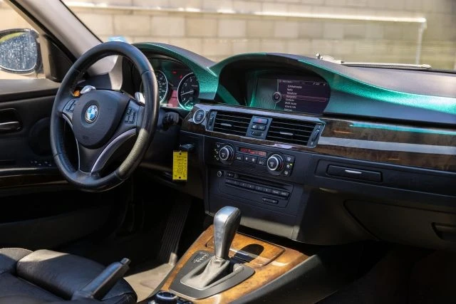 2009 BMW E90 3 Series Sedan - Image 21 of 21