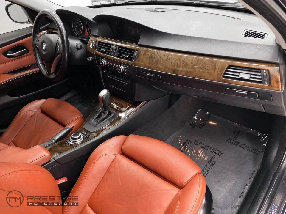 2009 BMW E90 3 Series Sedan - Image 15 of 31
