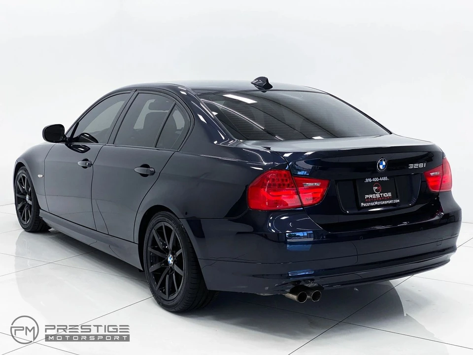 2009 BMW E90 3 Series Sedan - Image 8 of 31