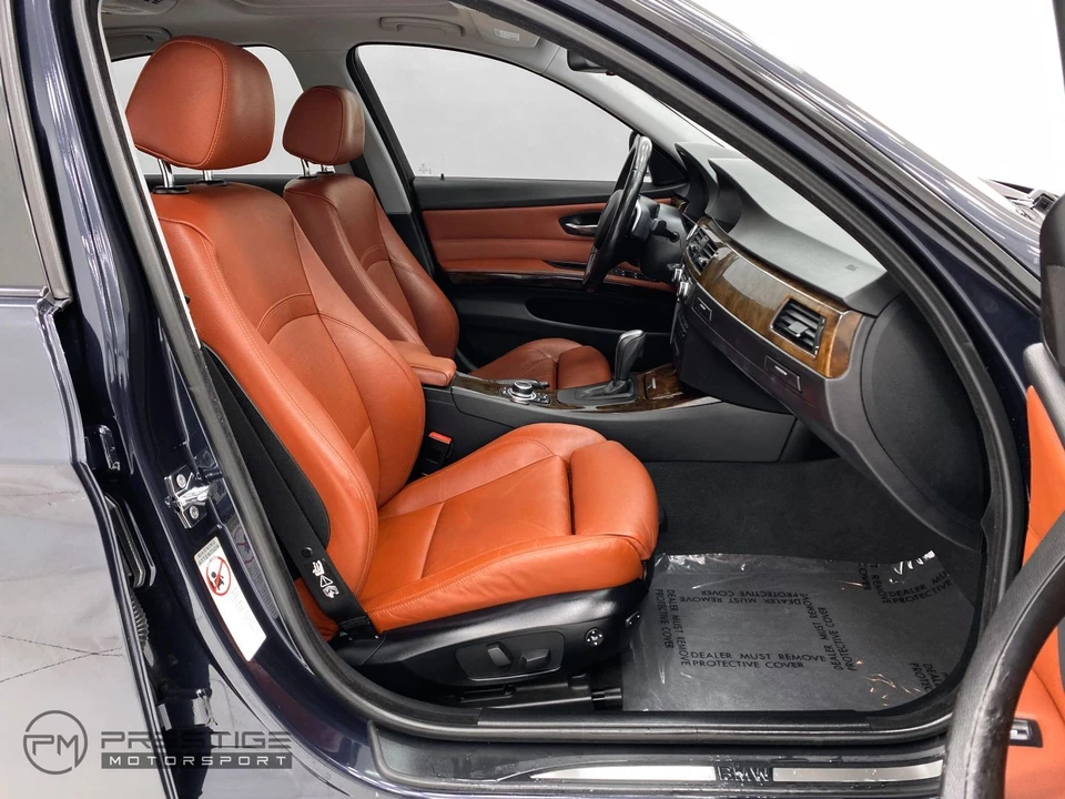 2009 BMW E90 3 Series Sedan - Image 14 of 31