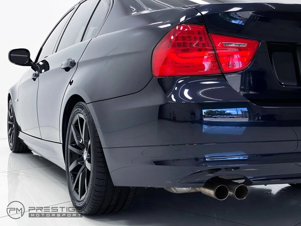 2009 BMW E90 3 Series Sedan - Image 12 of 31