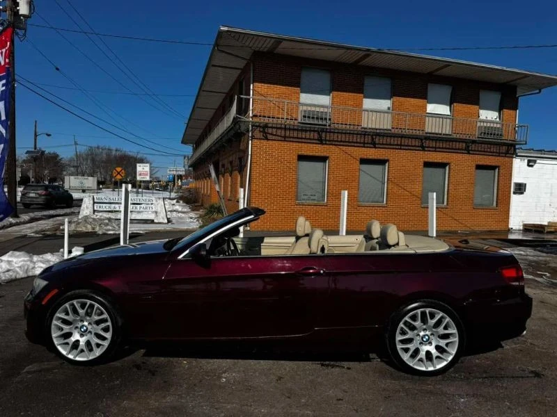 2009 BMW E90 3 Series Sedan - Image 11 of 12