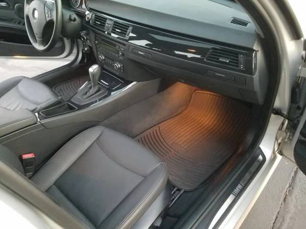 2009 BMW E90 3 Series Sedan - Image 15 of 21