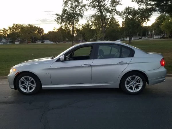 2009 BMW E90 3 Series Sedan - Image 19 of 21