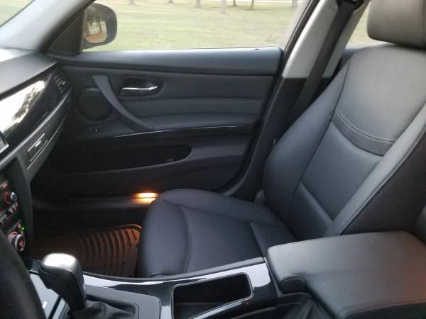2009 BMW E90 3 Series Sedan - Image 12 of 21
