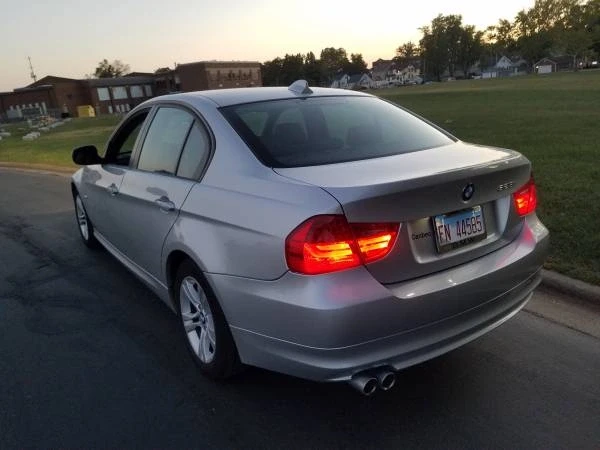 2009 BMW E90 3 Series Sedan - Image 18 of 21