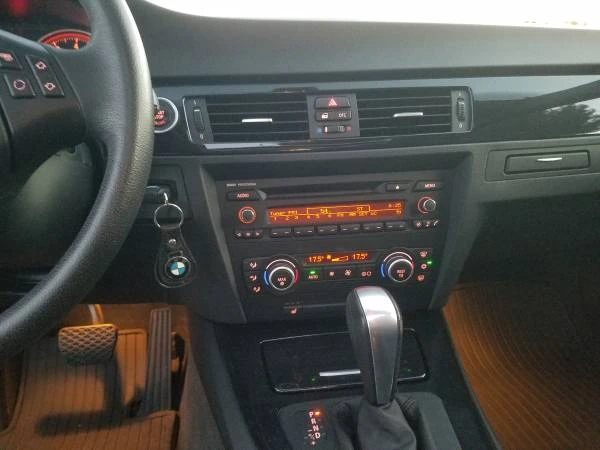2009 BMW E90 3 Series Sedan - Image 20 of 21