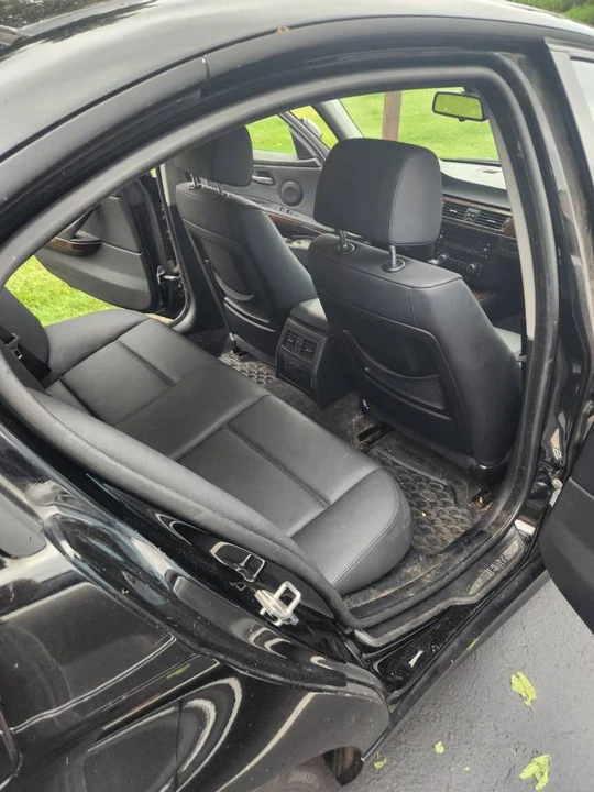 2009 BMW E90 3 Series Sedan - Image 8 of 14