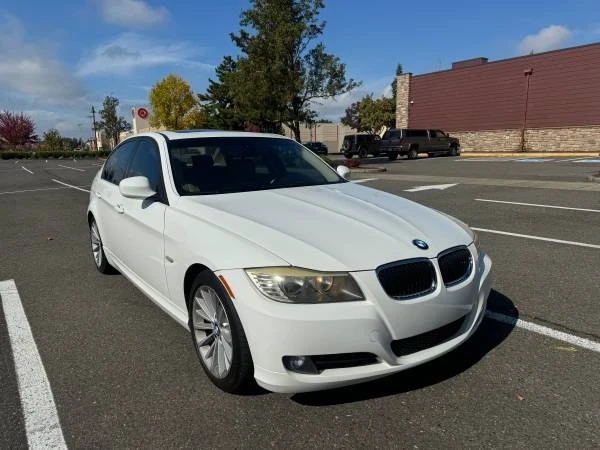 2009 BMW E90 3 Series Sedan - Image 4 of 14