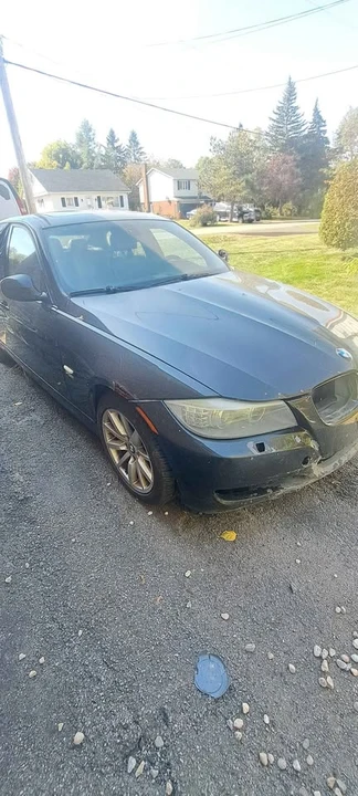2009 BMW E90 3 Series Sedan - Image 2 of 4