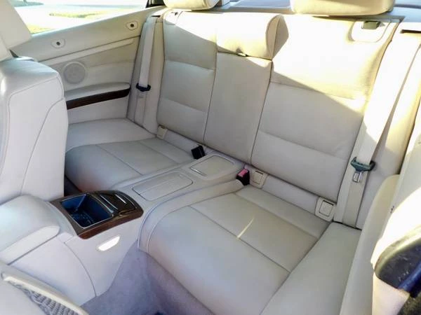 2009 BMW E90 3 Series Sedan - Image 5 of 6