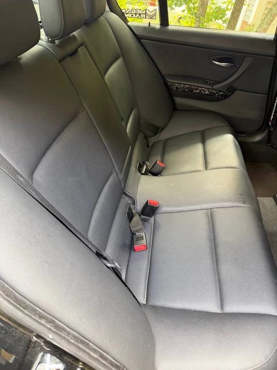 2009 BMW E90 3 Series Sedan - Image 10 of 10
