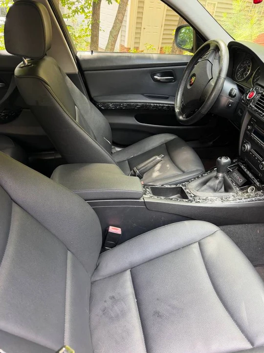2009 BMW E90 3 Series Sedan - Image 7 of 10