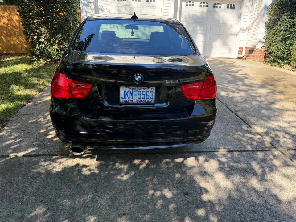 2009 BMW E90 3 Series Sedan - Image 5 of 10