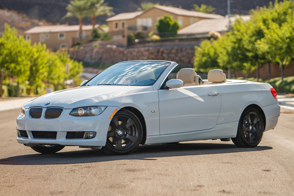 2009 BMW E93 3 Series Convertible - Image 2 of 4