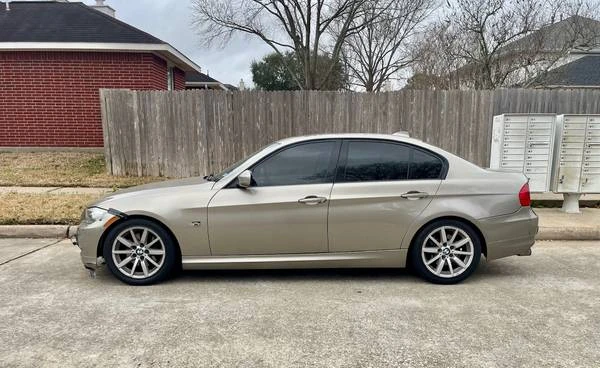 2009 BMW E90 3 Series Sedan - Image 2 of 11