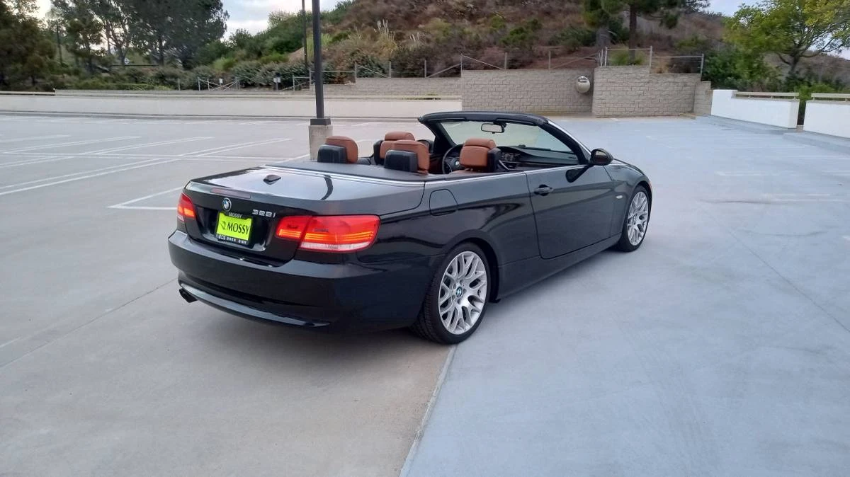 2009 BMW E93 3 Series Convertible - Image 13 of 21