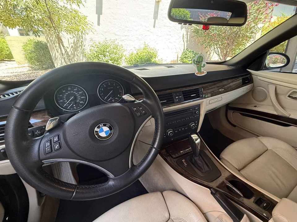 2009 BMW E93 3 Series Convertible - Image 6 of 8