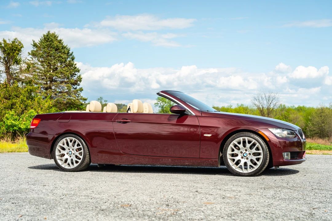2009 BMW E93 3 Series Convertible - Image 6 of 31