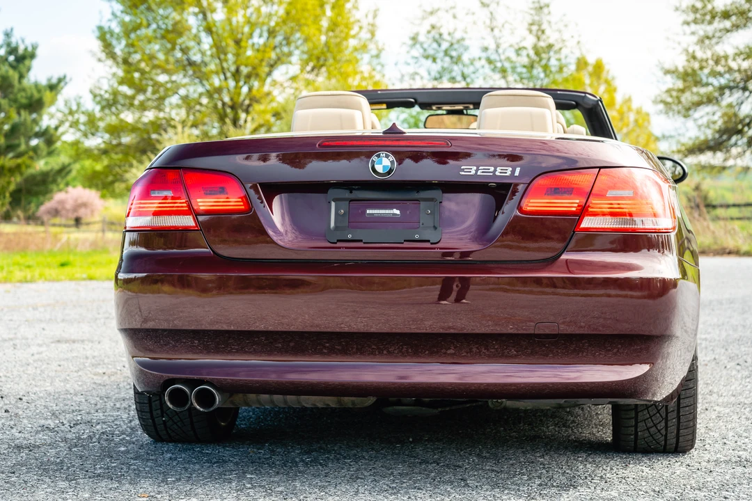 2009 BMW E93 3 Series Convertible - Image 16 of 31