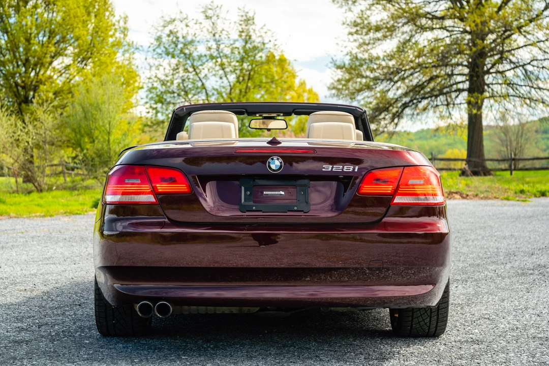 2009 BMW E93 3 Series Convertible - Image 18 of 31