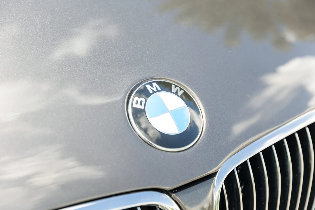 2009 BMW E93 3 Series Convertible - Image 24 of 31