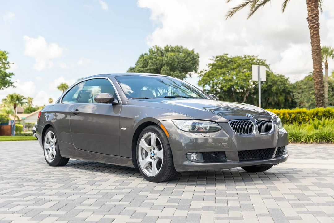 2009 BMW E93 3 Series Convertible - Image 17 of 31